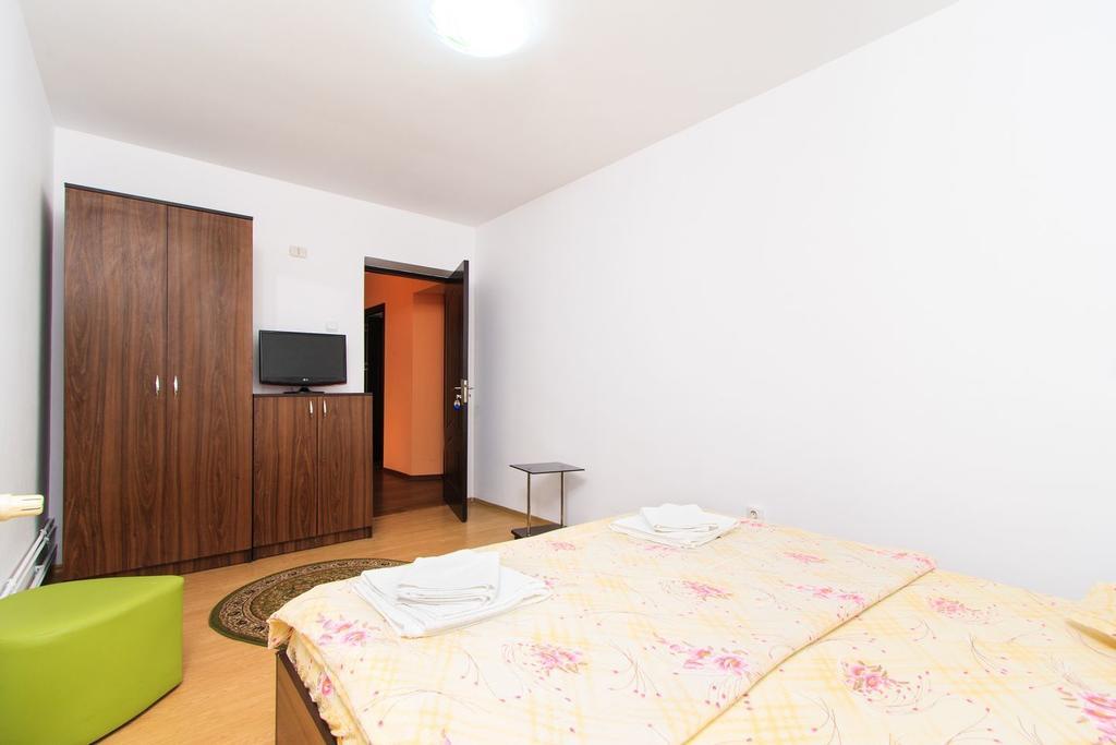 Pensiunea Andrei Rm Valcea Râmnicu Vâlcea Habitación foto